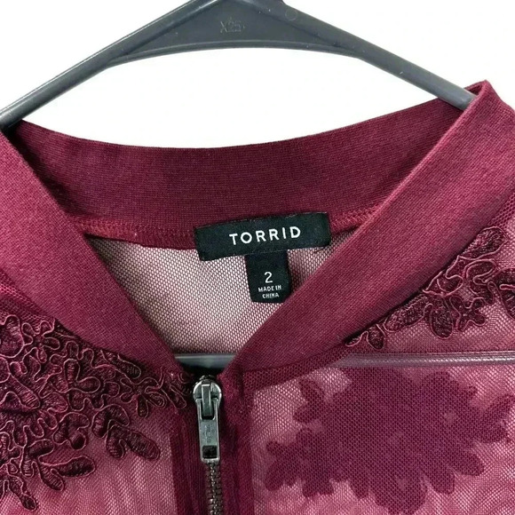 Torrid Womens Sheer Mesh Burgundy Lace Floral Embroidered Zip-Up Long Sleeve Jac - Picture 13 of 16